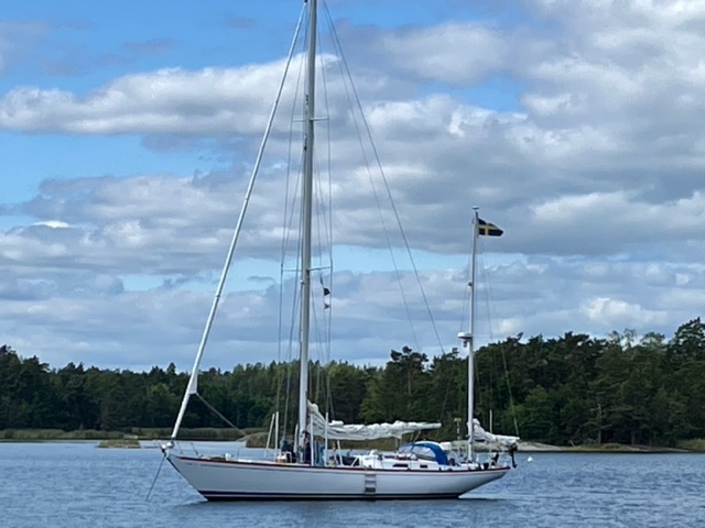 swan sailboats for sale by owner