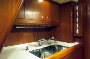 0001100-THOMAS-PERRYs-conflicted-copy-2020-01-24-scaled.jpg
