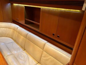 Swan-56-001-pic-2a.jpg