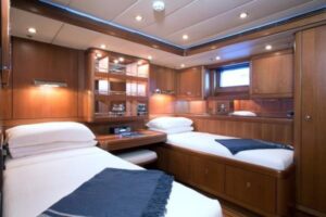 22-Guest-Cabin-Twin