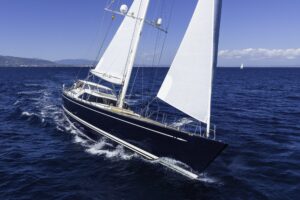 3.-Sailing1-scaledSwan112-003